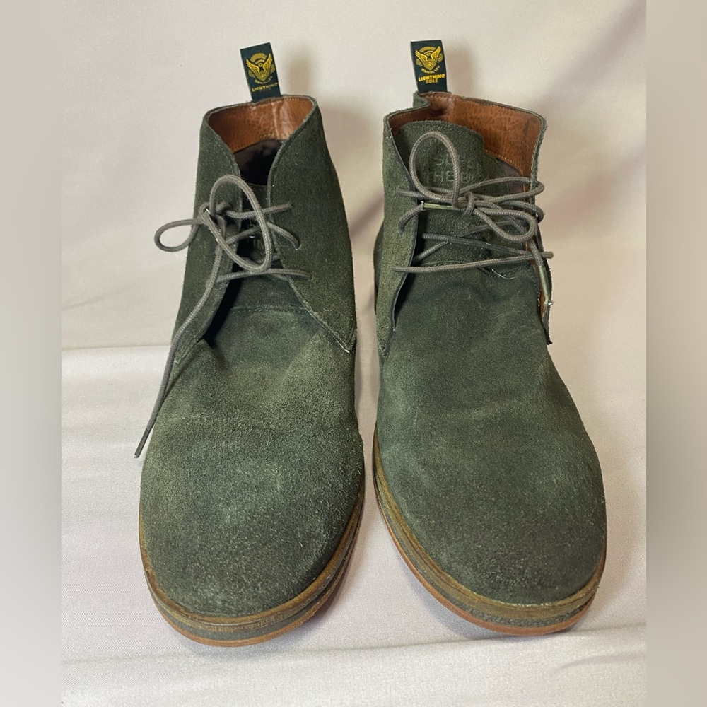 Superdry chestnut brown suede chukka boots Size US 7